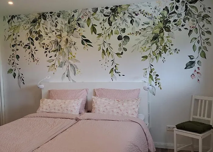 Semesterbostad Und Anna Nommsen